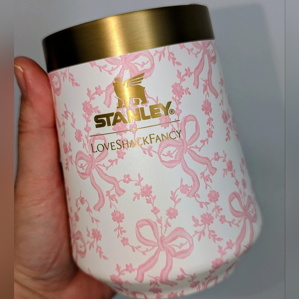 New STANLEY The Reserve Wine Tumbler Insulated Cup Loveshackfancy Bow Chantilly